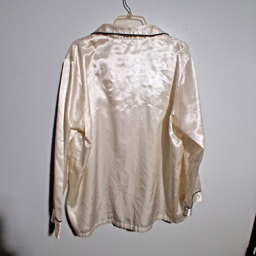Willow Blossom White Womens Plus Size XL 2pc Pajama Set Collar Button Down - Picture 4 of 8